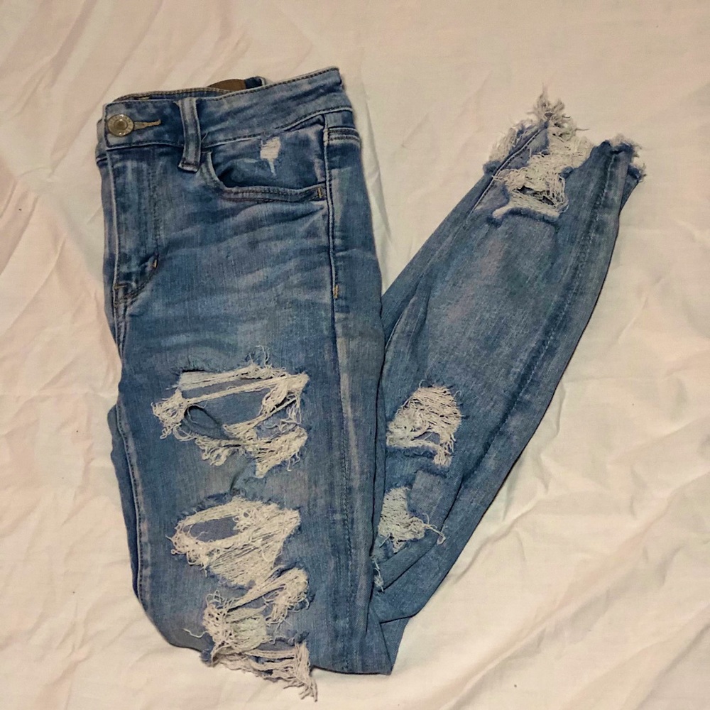 American Eagle Light-wash Skinny Stretchy Jeans